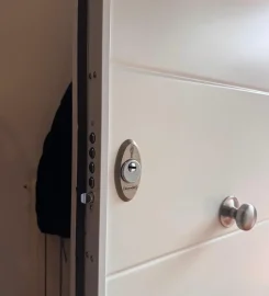 Cerrajeria KEUR 24H | EXPERTOS EN SEGURIDAD ASISTENCIA 24H